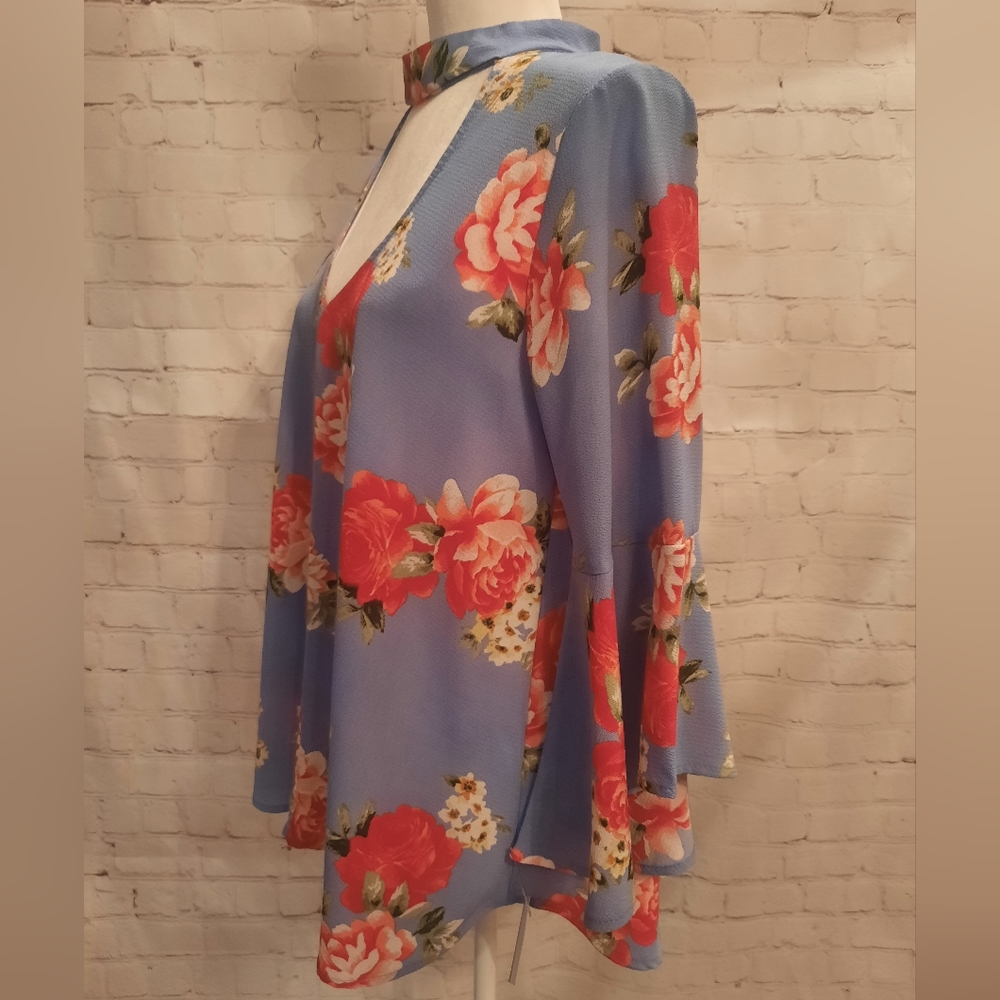 Woman's Flowy Floral Print Blouse - Boutique Brand - Plus Size 1X -NWT - Picture 2 of 12